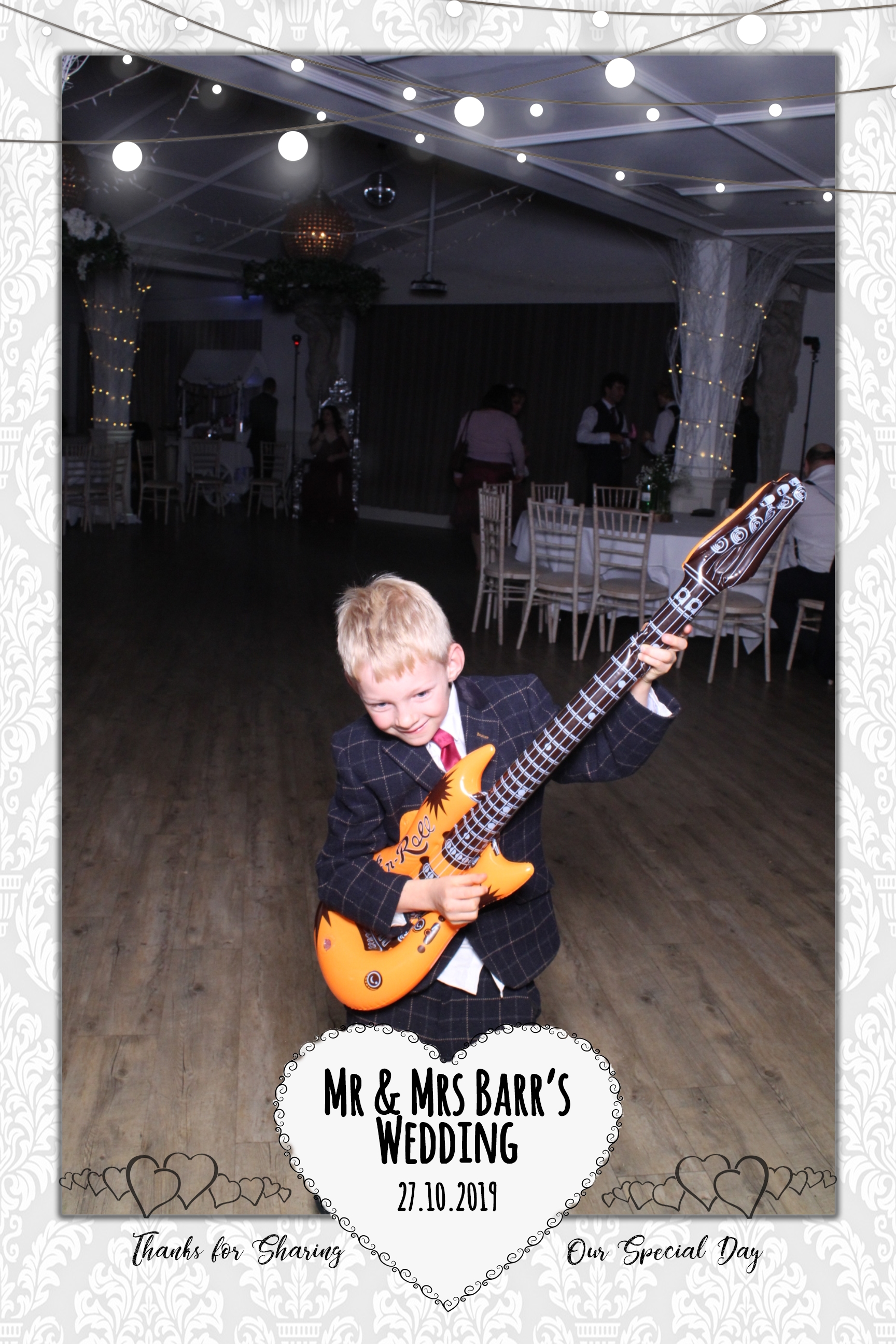 Mr & Mrs Barr's Wedding | View more photos from the event at images.mobile-photo-booth.com/u/MobilePhotoBoothUK/Mr-Mrs-Barrs-Wedding